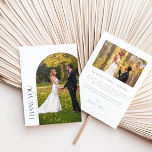 Minimalist Luxe Wedding Thank You Card with Arch Photo Template | EVERLEIGH Collection