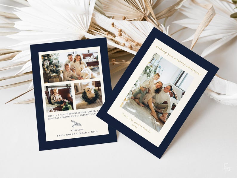 Puede incluir: Una tarjeta de Navidad azul marino con un collage de fotos familiares. La tarjeta presenta a una familia de cuatro, incluido un perro, y el texto "Wishing you happiness and cheer this holiday season and a bright new year. With love, Paul, Morgan, Noah & Milo".