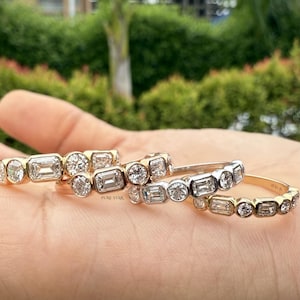 women’s stacking diamond ring