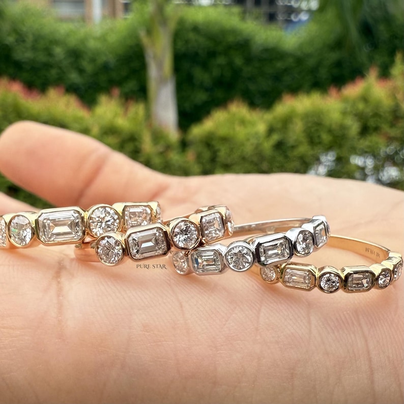women’s stacking diamond ring