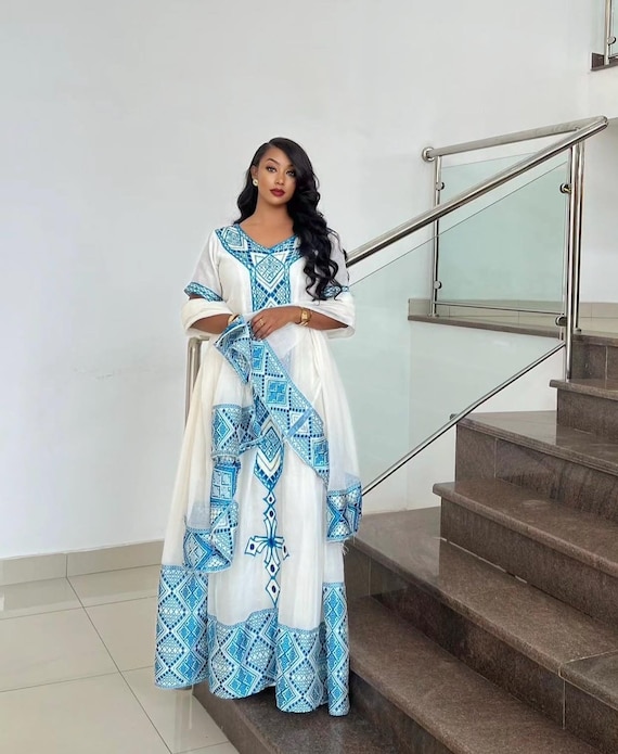 junior bridesmaid dresses dusty blue Halter Dress Floor-Length Wedding Flower Girl for Teen Girls Party Pageant Gowns Chiffon (as1, Numeric, Numeric_6, Regular, Blue) : Clothing, Shoes & Jewelry this party dress will Anna October Snowdrop Asymmetric beach vacations Shoe size:46