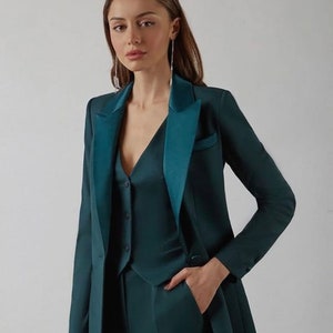 Women Wedding Green 3 piece Suit Set Formal Lesbian Wedding Women's Wedding Clothing Blazer Suits Bridal Pant Plus Size Suit image 2