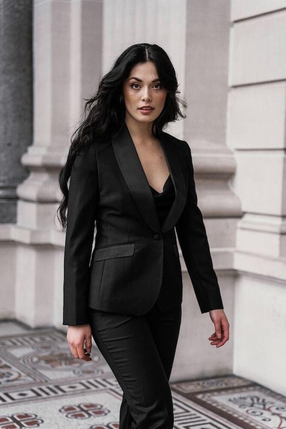 Plus size ladies tuxedo suit sale
