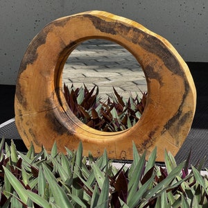 Handgefertigter Live Edge Tamarindenholz Spiegel: Rustikale Boho Wand Dekoration