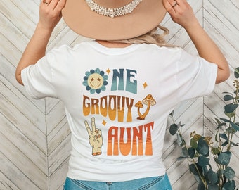 New Auntie Shirt, Groovy Aunt Shirt, Gift For Auntie, Auntie Gifts, Aunt Gift, Gift for Sister, Aunt Pregnancy Announcement, New Aunt Shirt