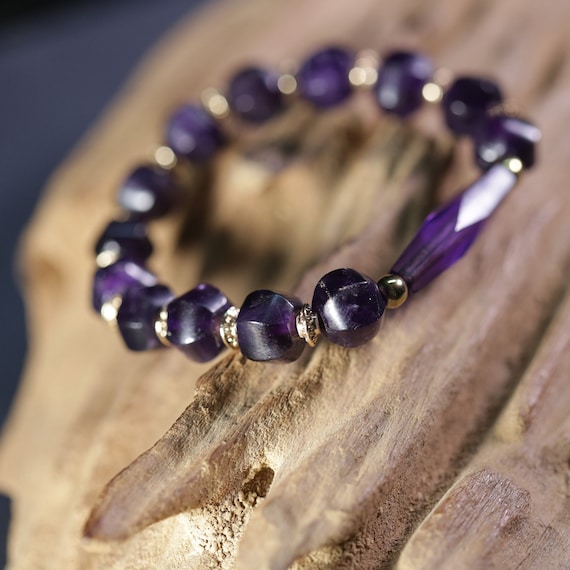 Old Amethyst Beaded Bracelet, Stretchy Diamond Am… - image 6