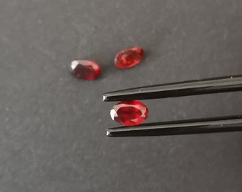 3 x Red garnet ovals - Bundle of loose gemstones - 6mm by 4mm - Reclaimed natural unmounted faceted gem stones for jewellery making