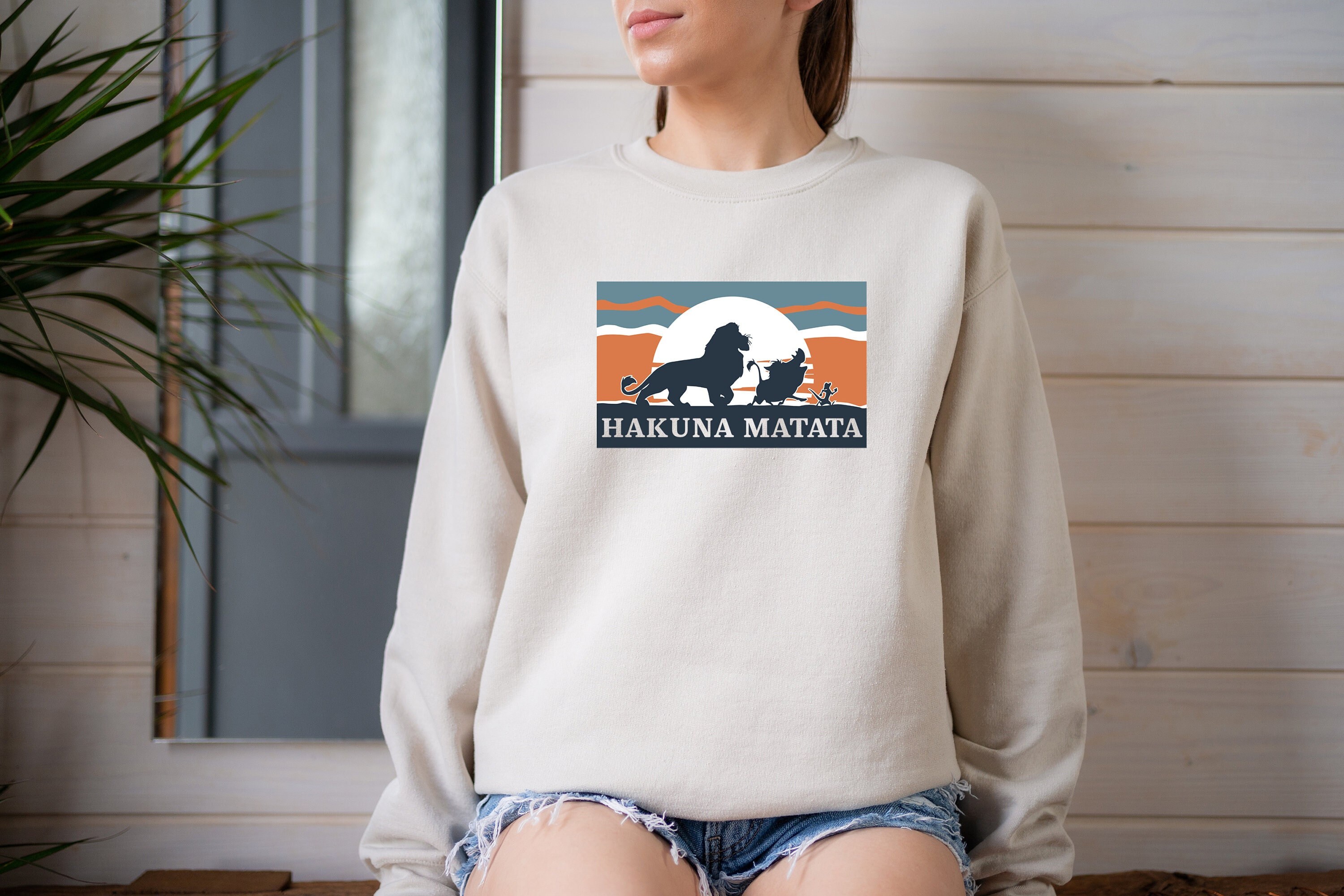 Hakuna 2024 matata sweatshirt