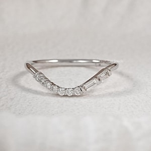 Baguette Cut Natural Diamond Wedding Band/ Earth Mined Diamond Curved Band/ Round Cut Real Diamond Chevron Band/ Anniversary Band For Her