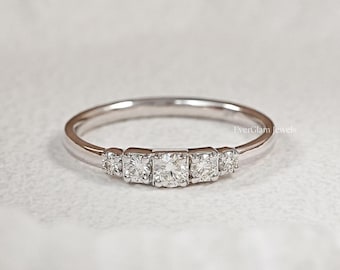 Round Cut Earth Mined Diamond Five Stone Ring/ Lab Grown Diamond Engagement Ring/ 14K Solid Gold Wedding Jewelry For Bride/ Anniversary Gift