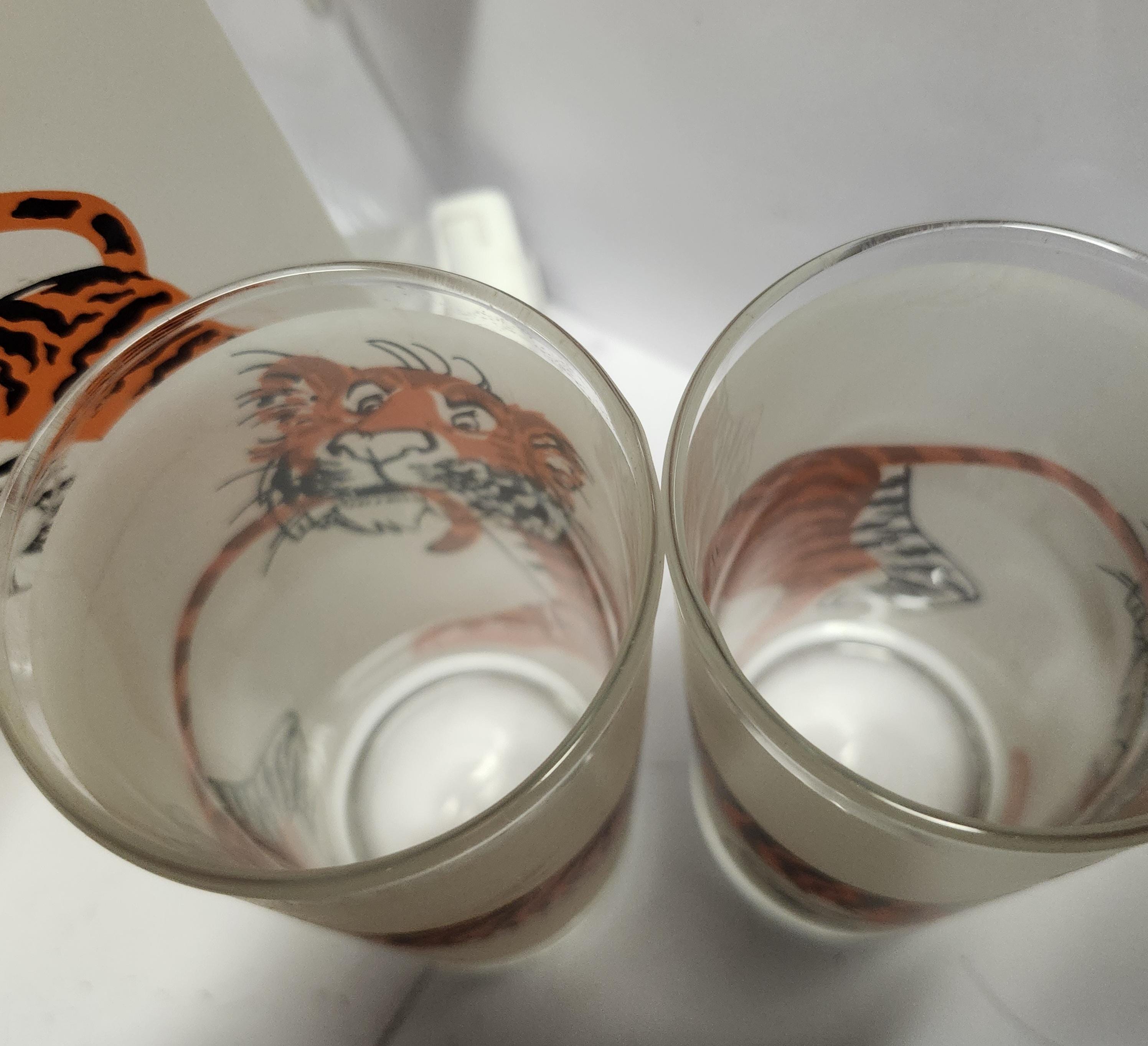 Rare 1960's Vintage Pitcher & Glasses Set of the Esso Advertisng