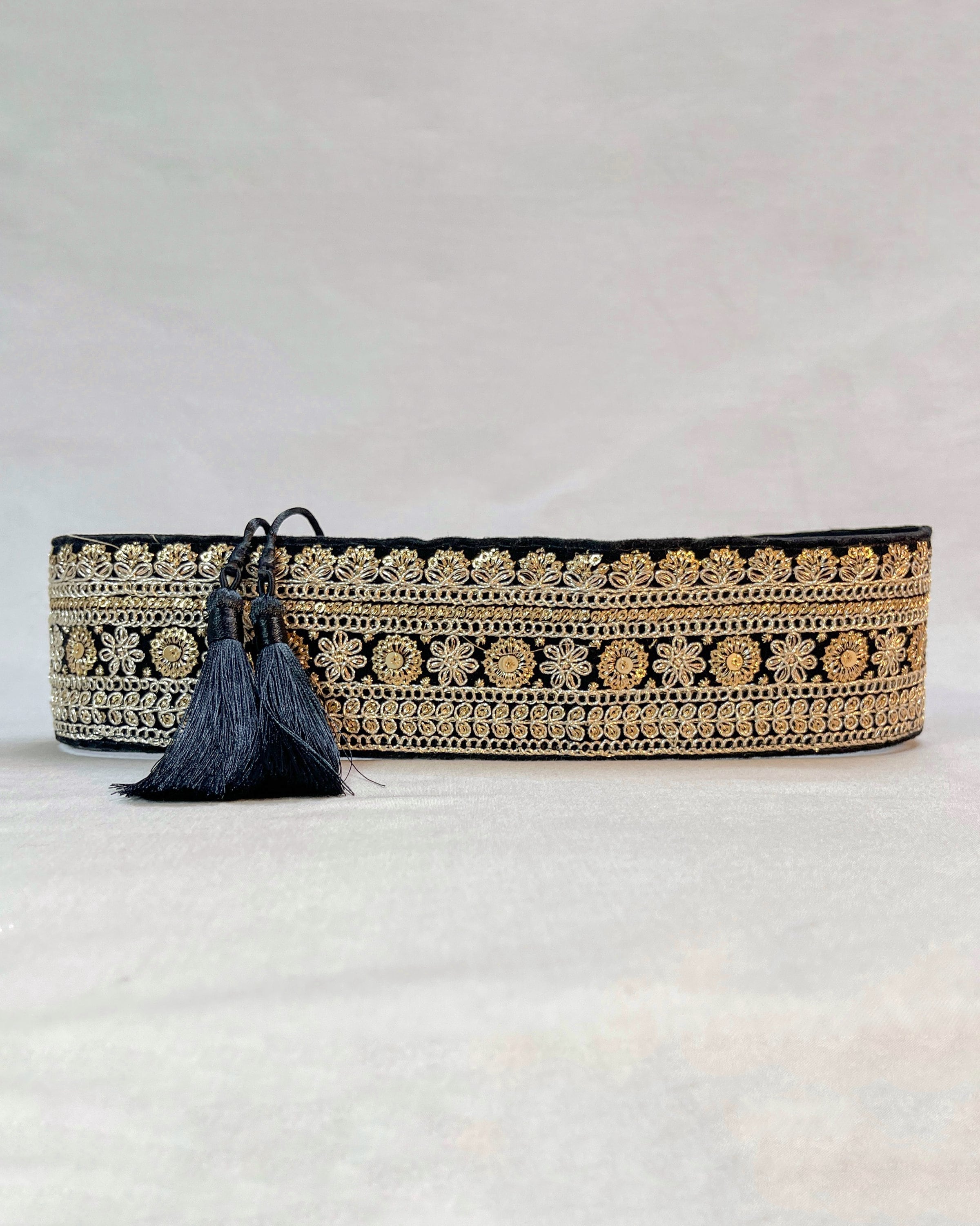 Black and Gold Embroidered Obi Belt Unique Accessories for Woman Boho  Festival Wear Handmade Accessories Bridesmaid Gift Ideas -  Norway