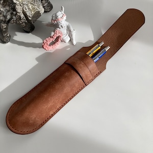 leather pen case for two pens, fountain pen case for man, Father&#39;s Day gifts, leather sleeve, teacher gift, handcrafted fountain pen pouch