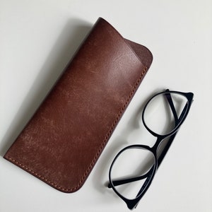 Sunglasses case leather glasses case eyeglasses case glasses case glasses pouch custom soft eyeglasses case Reading glasses case Mocca Art Maya