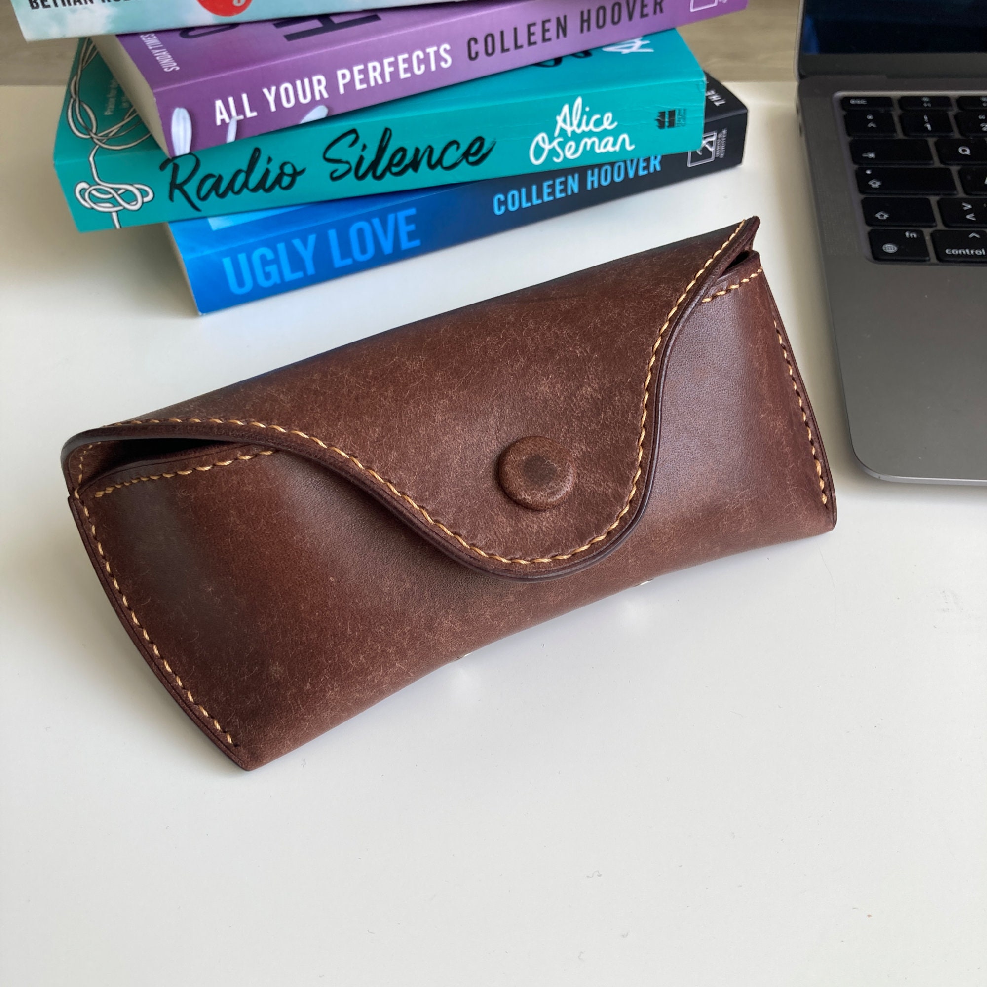 Personalized Leather Sunglasses Case: Handcrafted Italian