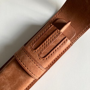 leather pen case for two pens•fountain pen case• Handmade leather pen holder• leather gift for writers•leather pencil case•gift for a lawyer