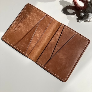 Cuir Bifold Petit Portefeuille Slim Bifold Légume Bronzé Cadeau Pour Petit Ami ou Petite Amie Portefeuille Personnalisé Pour Homme Cadeau Anniversaire