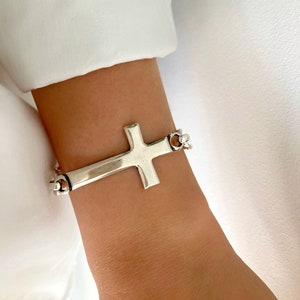 Antique Silver Lightweight Link Chunky Cross Bracelet, Rock Bracelet, Statement Silver Bracelet, gift for her, Womens jewelry