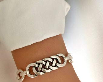 Antique Silver Chunky Lightweight Geometric Bracelet, Link Silver Bracelet, Chunky Silver Bracelet, Gift for her, Silver statement bracelet