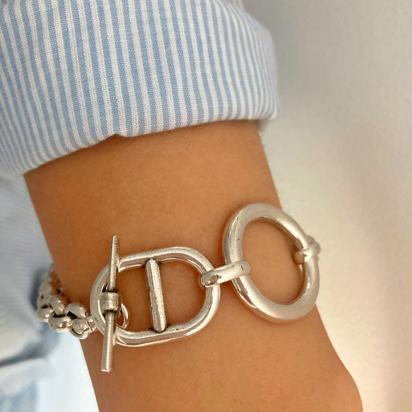 Silver bracelet, Clasp Bracelet, Silver Toggle Clasp Bracelet