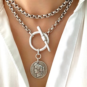 Antik silverhänge med mynt, långt halsband, silverfärgat statement-halsband, present till henne