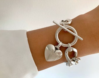 Silver Large Lightweight Chunky bracelet, Aluminium chain bracelet, Silver curb chain,  womens gift, Heart bracelet