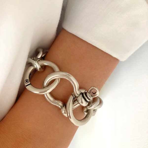 Silver bracelet, Silver Lightweight Chain Chunky bracelet, Statement Aluminium chain bracelet, Cuban link chain, Gift for her