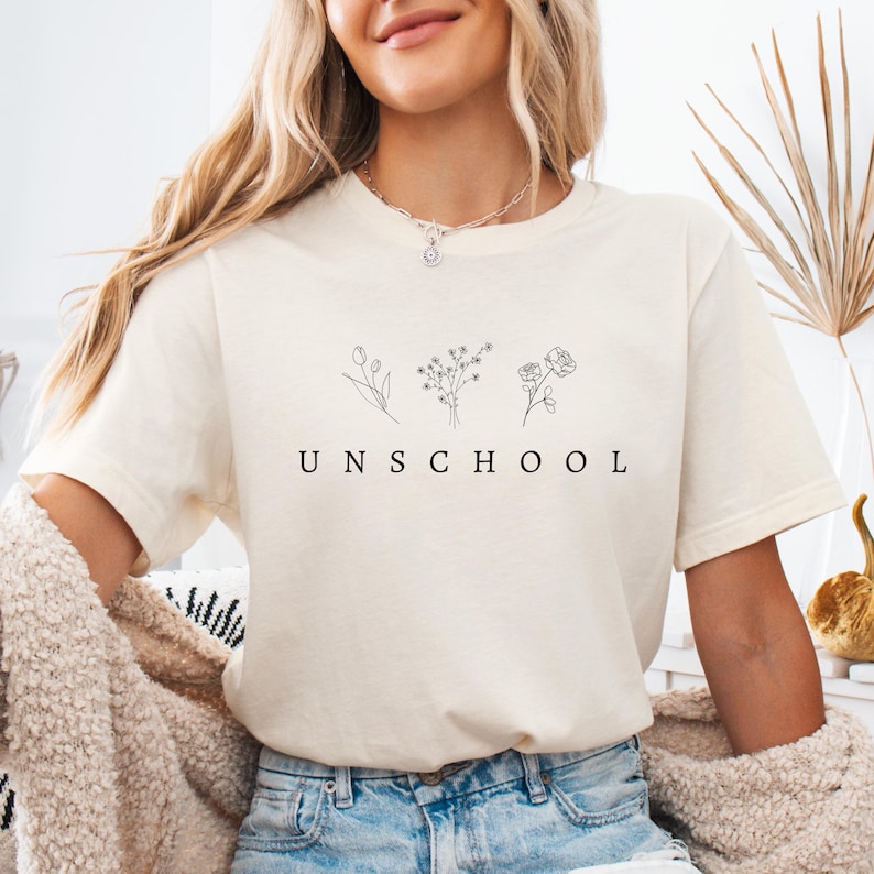 Unschool Homeschool Mom Shirt Raise Them Wild And Free Shirt Back to School Mama Wildflower Gift for Her Graphic Tee Mama Not All Classrooms Have Four Walls Outdoor Crunchy Homeschooling Present Her T-shirt Conspiracy Realist Theorist Theories Homeschooler Gifts Her Wife Mother Motherhood Free Thinker Truth Homemaker Stay At Home Mom Tin Foil Hat Humor Crunchy Conservative Libertarian Freedom Free Anti Government System For Friends Trendy Minimalist Aesthetic MAHA RFK Jr Agenda Co-op Unschooling