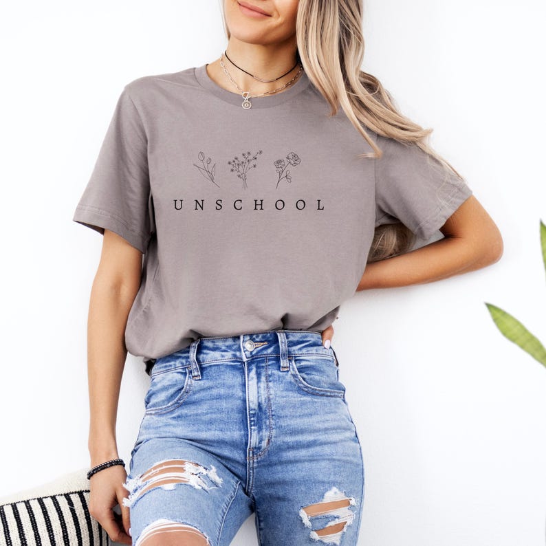 Unschool Homeschool Mom Shirt Raise Them Wild And Free Shirt Back to School Mama Wildflower Gift for Her Graphic Tee Mama Not All Classrooms Have Four Walls Outdoor Crunchy Homeschooling Present Her T-shirt Conspiracy Realist Theorist Theories Homeschooler Gifts Her Wife Mother Motherhood Free Thinker Truth Homemaker Stay At Home Mom Tin Foil Hat Humor Crunchy Conservative Libertarian Freedom Free Anti Government System For Friends Trendy Minimalist Aesthetic MAHA RFK Jr Agenda Co-op Unschooling