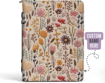 Waldwildblumen-Bibelhülle, benutzerdefinierte Bibelhülle PU-Leder, Boho Floral christliches Geschenk, niedliche Bibelhülle Cottagecore, künstliche Stickerei