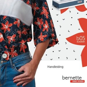 May include: A woman wearing a blue and red floral shirt with white trim and blue jeans. The image also shows a white sewing machine with a blue base and the text "b05 ACADEMY" and "Handleiding".
