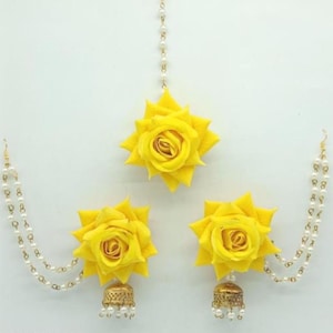 Rose Flower Bridal Jewelry Haldi Floral Earrings With Headpiece Bridal Floral Jewelry For Haldi Rose Haldi Floral Maang Tika With Earring