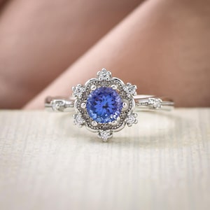 アールデコ タンザナイトとモアッサナイトのスターリングシルバーリング、タンザナイトの結婚指輪、タンザナイトリング、ダイヤモンドリング、12 月の誕生石リング