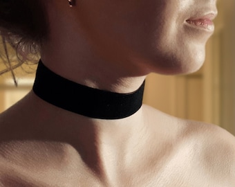 Zwarte elastische dubbele pluche fluwelen choker extra breed 25 mm zwarte choker fluwelen choker, sieraden, fluwelen choker, elegante minimalistisch