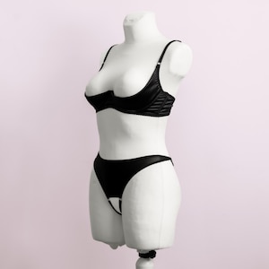 Open crotched lingerie set Shelf bra open with support, Cupless lingerie plus size , Open lingeries see through, Open bikini panty