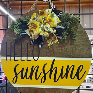 Hello Sunshine round door hanger
