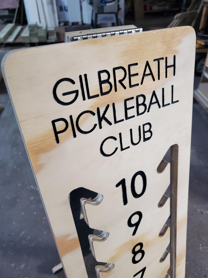 Wooden Pickleball Scoreboard - Up to 19 Points image 10