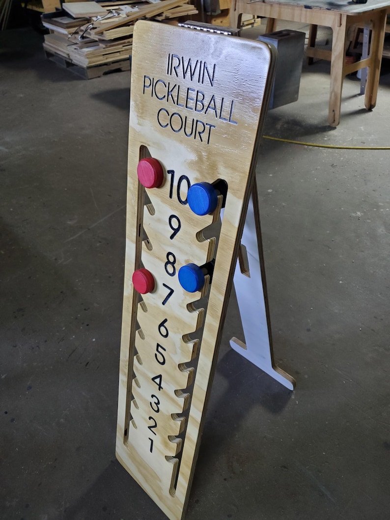 Wooden Pickleball Scoreboard - Up to 19 Points image 7