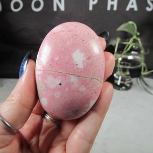 Rhodonite Palm Stone