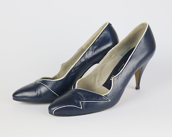 70s 80s Asymmetric cut Leather slide on pumps in navy blue, size UK3.5 / EU36-36.5 / US5.5