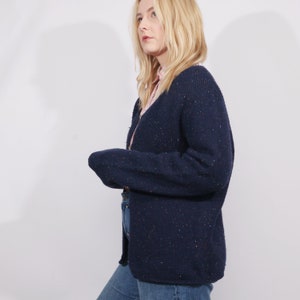 Vintage minimalist speckled WOOL knitted cardigan in dark blue image 3