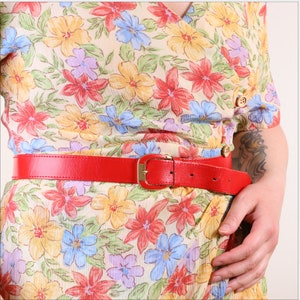 Ceinture en cuir véritable rouge vintage des années 80 M/L image 2