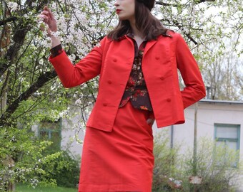 Vintage MOD 60s Skirt and blazer Suit Co-ord Set in bright red ~S