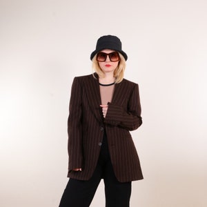 Vintage 70s Pinstripe Wool Minimalist Van Gils Blazer w Large Lapels in Brown M imagem 2