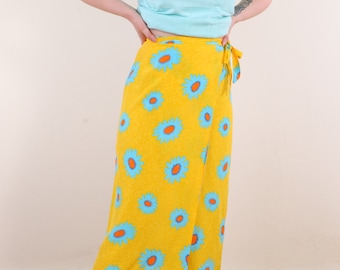 90s Vintage long floral midi wrap skirt in yellow and blue ~XS/S (W28'')