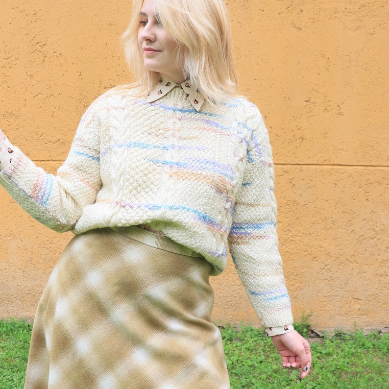 Vintage wool cropped striped sweater in cable knit pastel colors, Size XS-M, handknitted sweater image 2