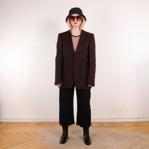 Vintage 70s Pinstripe Wool Minimalist Van Gils Blazer w Large Lapels in Brown M imagem 3