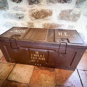 Caixa militar britânica de 2 polegadas de 1945