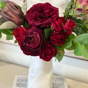 Faux Red Rose Arrangement in Vase – Real Touch Artificial Flowers, Silk Rose Centerpiece, Romantic Home Décor, Wedding Table Decor