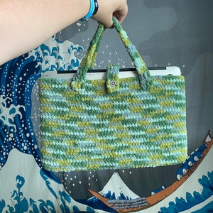 Crochet laptop bag